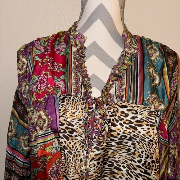 NWT Johnny Was Patch Finn Multicolor V Neck Long Sleeve Silk Blouse Small - Picture 4 of 13